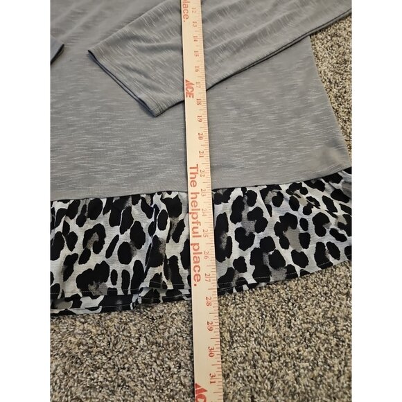 Womens Sz 26/28W Gray Leopard Print Long Sleeve Blouse Ruffle Mob Wife Soft - Picture 9 of 11